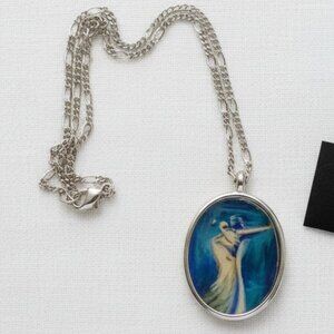 Art Print pendant Necklace EUC Jewelry Standing Madonna Child